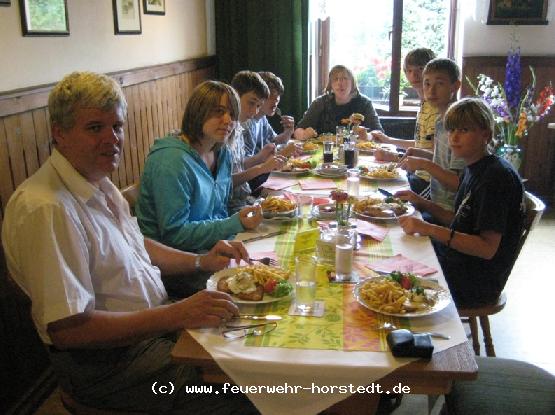 Abschlussessen im gem�tlichen Gasthof bei Potsdam