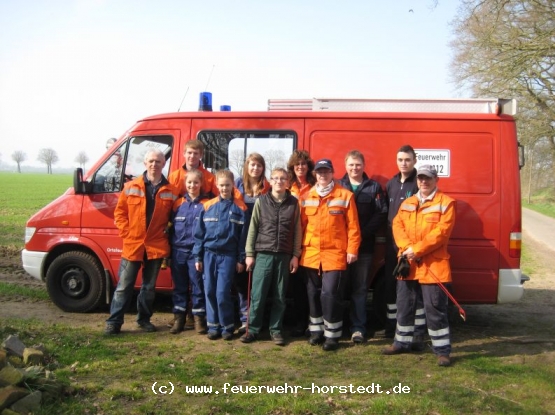 Das eifrige Sammelteam nach getaner Arbeit - auf dem Foto fehlen Karsten und Christoph