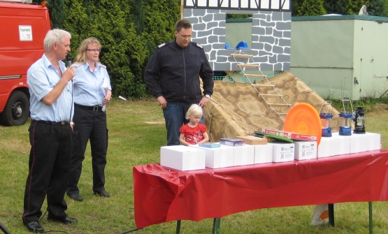 OrtsBM Werner B�hm leitet die Siegerehrung ein