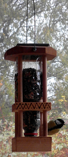 Der fertige Futterautomat