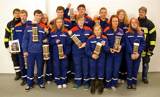 Die Uphuser-Gruppe mit den Futterautomaten